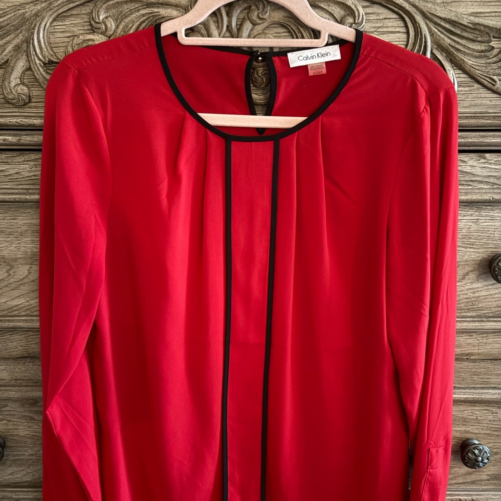 Calvin Klein Red Pleated Blouse with Black Trim
